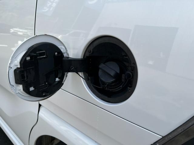 タント カスタムL Bluetooth接続 クリアランスソナー オートマチックハイビーム 衝突被害軽減システム アイドリングストップ オートライト レーンアシスト 横滑り防止装置 LEDヘッドライト 盗難防止装置(40枚目)