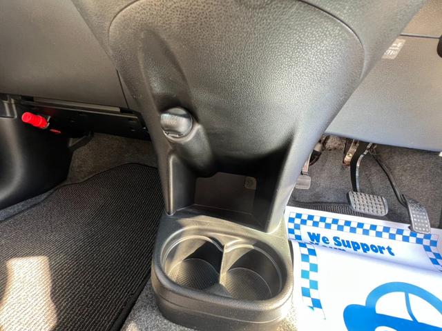 ミラココア ココアX 禁煙車 キーレスキー セキュリティー ダブルエアバック ベンチシート エアコン 安全ボディ インテリキー パワーウインド パワステ ABS付 運転席エアバック CD再生可 ラジオ 電格ミラー(15枚目)