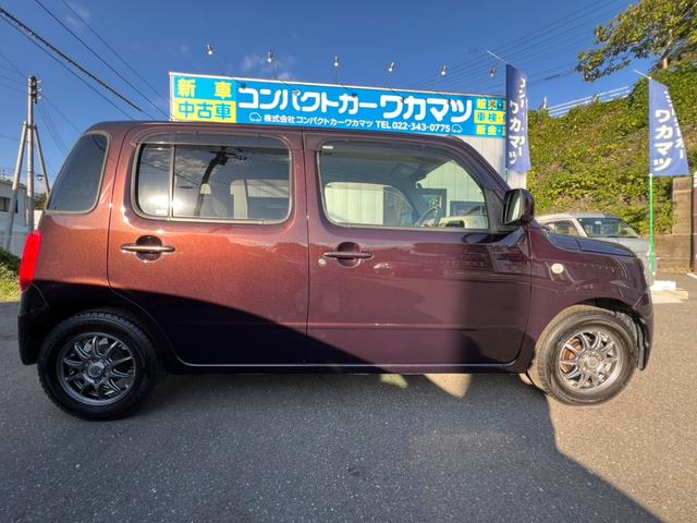 ミラココア ココアX 禁煙車 キーレスキー セキュリティー ダブルエアバック ベンチシート エアコン 安全ボディ インテリキー パワーウインド パワステ ABS付 運転席エアバック CD再生可 ラジオ 電格ミラー(25枚目)