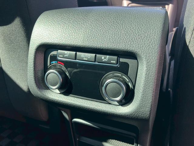 シャラン TSI コンフォートライン 室内ソフトキャンピング仕様(着脱式テーブル・シート背面テーブル加工・24V電源あり)両側電動スライドドア Bカメラ ルーフレール ナビTV ワンオーナー ETC 前後ドラレコ 禁煙車!!(32枚目)