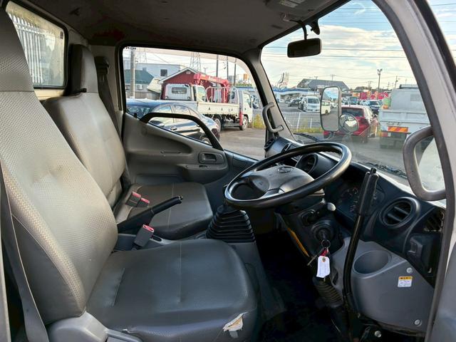 デュトロ トラック最積2000k!(26枚目)