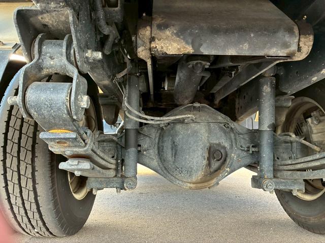 デュトロ トラック最積2000k!(36枚目)