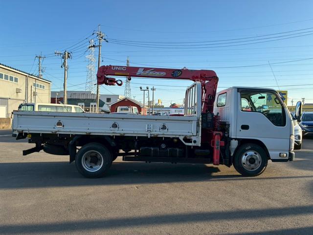 エルフトラック クレーン3段平ボディ!載積2000K!(4枚目)