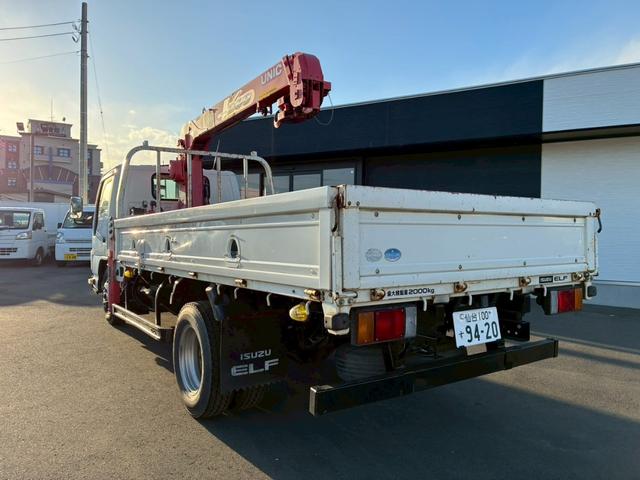 エルフトラック クレーン3段平ボディ!載積2000K!(7枚目)