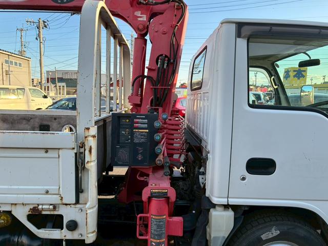 エルフトラック クレーン3段平ボディ!載積2000K!(15枚目)