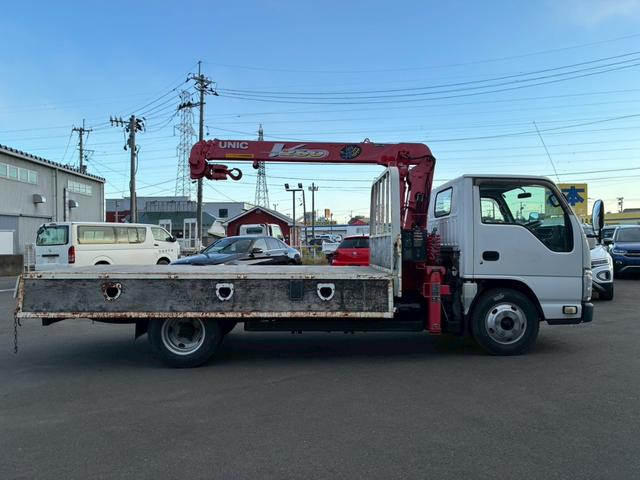 エルフトラック クレーン3段平ボディ!載積2000K!(18枚目)