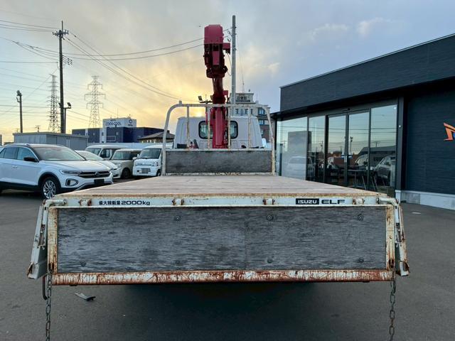 エルフトラック クレーン3段平ボディ!載積2000K!(19枚目)