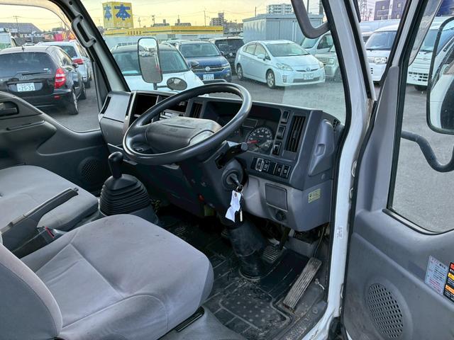 エルフトラック クレーン3段平ボディ!載積2000K!(28枚目)