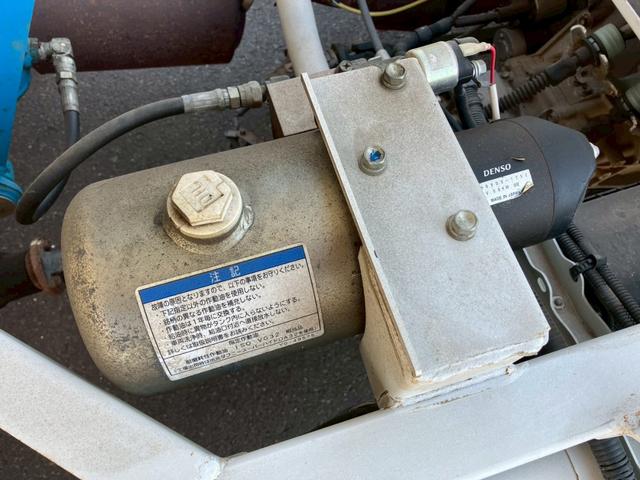 キャリイトラック 頑丈ダンプ　パートタイム４ＷＤ！高低二段切替式（後輪駆動ベース）（19枚目）