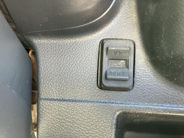 キャリイトラック 頑丈ダンプ　パートタイム４ＷＤ！高低二段切替式（後輪駆動ベース）（27枚目）