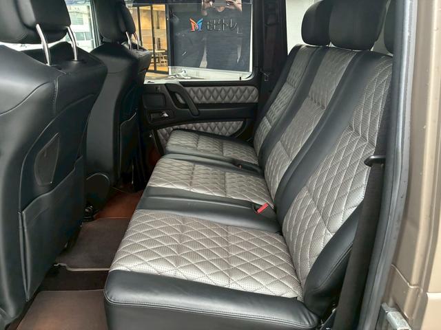 Ｇクラス 　Ｇ６３　ＡＭＧ　３５ｔｈ　国内限定３５台　左ハンドル　サンルーフ　純正ナビ　ＴＶ　２２インチＡＷ　ＥＴＣ　３６０°ドラレコ　バックカメラ　ＧＰＳレーダー（32枚目）
