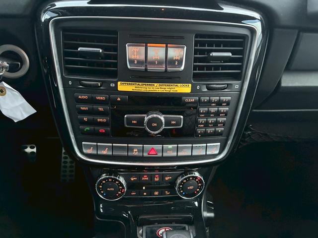 Ｇクラス 　Ｇ６３　ＡＭＧ　３５ｔｈ　国内限定３５台　左ハンドル　サンルーフ　純正ナビ　ＴＶ　２２インチＡＷ　ＥＴＣ　３６０°ドラレコ　バックカメラ　ＧＰＳレーダー（40枚目）