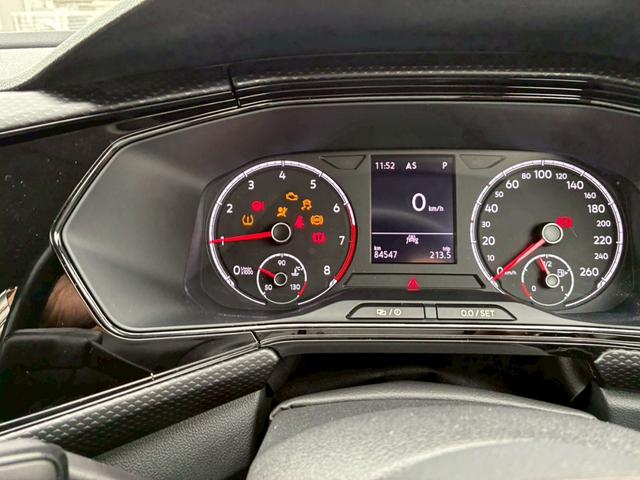 Ｔ－クロス ＴＳＩ　１ｓｔ　純正ナビ　ＴＶ　バックカメラ　ＥＴＣ　レーダークルーズコントロール　ブラインドスポットモニター（22枚目）