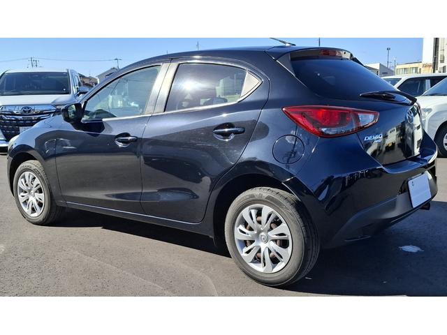 デミオ １３Ｓ　４ＷＤ　ＬＥＤコンフォートパッケージ　スマートキー（7枚目）