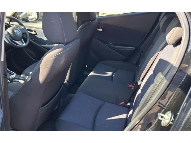 デミオ １３Ｓ　４ＷＤ　ＬＥＤコンフォートパッケージ　スマートキー（15枚目）