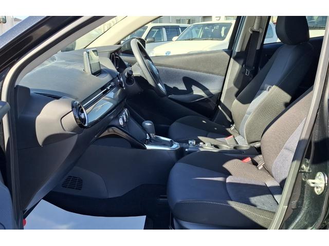 デミオ １３Ｓ　４ＷＤ　ＬＥＤコンフォートパッケージ　スマートキー（17枚目）