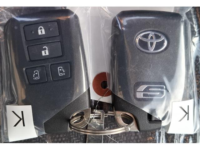 ハイエースバン スーパーＧＬ　ダークプライム　登録済未使用車　ダークプライムＳ　ブラックルーフ　ＯＰＡＷ　寒冷地仕様　ＲＦＯＧ　ＰＶＭ　デジタルインナーミラー　モデリスタエアロＫＩＴＶｅｒ１　モデリスタラゲッジＬＥＤ、ＬＥＤカーゴライト（29枚目）