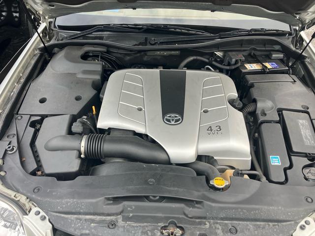 クラウンマジェスタ Ｃタイプｉ－Ｆｏｕｒ　４ＷＤ　ナビ　電動格納ミラー　ＡＢＳ　ＥＴＣ　Ｂカメラ　盗難防止システム　パワーシート　スマートキー　シートヒーター　Ｗエアバック　オートクルーズコントロール　キーレス　ドラレコ　ワンオーナー　ＥＳＣ（32枚目）