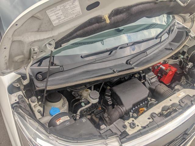 スペーシアカスタムＺ ターボ　禁煙車　全周囲カメラ　地デジナビ　腐食無　ユーティリティパック　両側パワースライドドア　オートクルーズコントロール　ＨＩＤ　スマートキー　ＬＥＤフォグライト　盗難防止システム　衝突安全ボディ（26枚目）