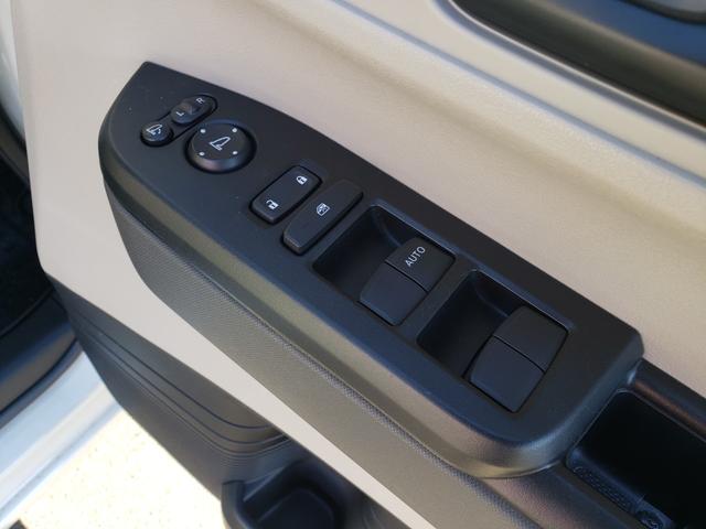 Ｎ－ＢＯＸ ベースグレード　コンフォートＰＧ　禁煙車　走行１２千Ｋｍ台　車検Ｒ９／２　両側電動スライドドア　ＥＴＣ　バックカメラ　フルセグナビ　クリアランスソナー　オートクルコン　衝突被害軽減システム　ＬＥＤライト　スマートキー（11枚目）