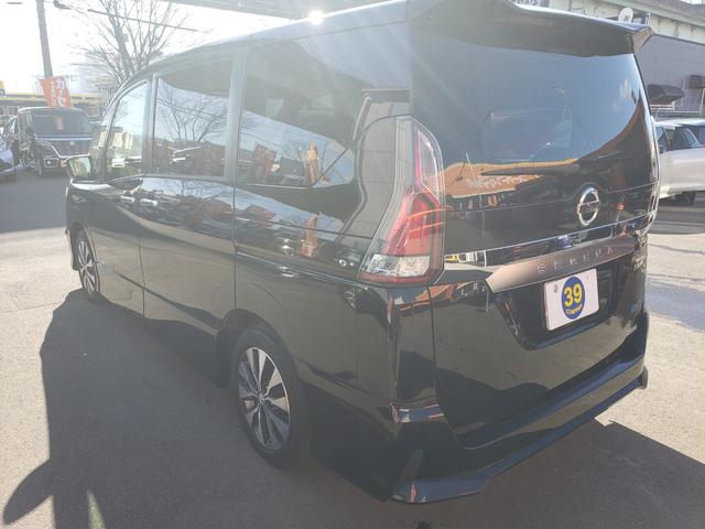 セレナ ハイウェイスター Vセレクション 禁煙車 9インチフルセグナビ ドラレコ 後席モニター ETC バックカメラ オートクルコン 衝突被害軽減システム 両側ハンズフリー電動スライドドア LEDライト スマートキー アイドリングストップ(17枚目)