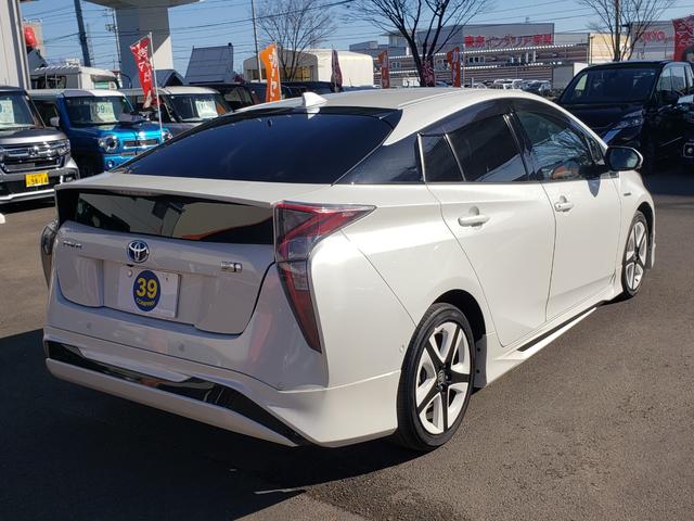 プリウス Ａツーリングセレクション　禁煙車　モデリスタエアロ　９型フルセグナビ　クールグレーレザーシート　ＥＴＣ　クリアランスソナー　レーンアシスト　　パークアシスト　衝突被害軽減システム　バックカメラ　オートハイビーム　オートライト（15枚目）