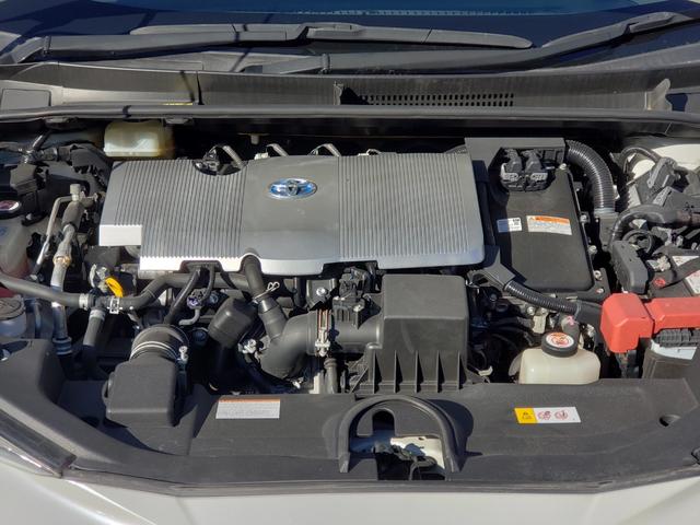 プリウス Ａツーリングセレクション　禁煙車　モデリスタエアロ　９型フルセグナビ　クールグレーレザーシート　ＥＴＣ　クリアランスソナー　レーンアシスト　　パークアシスト　衝突被害軽減システム　バックカメラ　オートハイビーム　オートライト（20枚目）