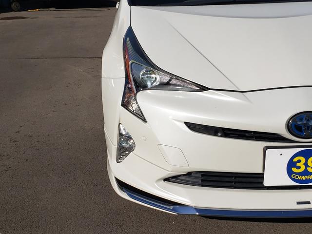 プリウス Ａツーリングセレクション　禁煙車　モデリスタエアロ　９型フルセグナビ　クールグレーレザーシート　ＥＴＣ　クリアランスソナー　レーンアシスト　　パークアシスト　衝突被害軽減システム　バックカメラ　オートハイビーム　オートライト（21枚目）