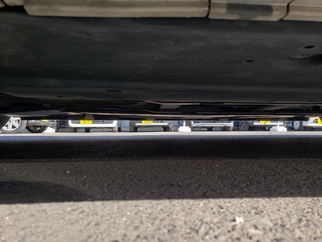 プリウス Ａツーリングセレクション　禁煙車　モデリスタエアロ　９型フルセグナビ　クールグレーレザーシート　ＥＴＣ　クリアランスソナー　レーンアシスト　　パークアシスト　衝突被害軽減システム　バックカメラ　オートハイビーム　オートライト（30枚目）