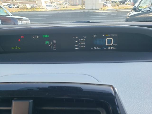 プリウス Ａツーリングセレクション　禁煙車　モデリスタエアロ　９型フルセグナビ　クールグレーレザーシート　ＥＴＣ　クリアランスソナー　レーンアシスト　　パークアシスト　衝突被害軽減システム　バックカメラ　オートハイビーム　オートライト（35枚目）