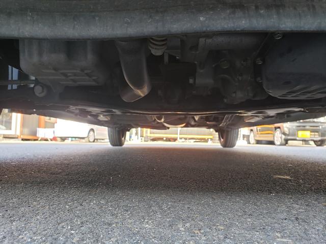 アルトラパン モード　禁煙車　走行２２千Ｋｍ台　ドラレコ　ＥＴＣ　ナビ　ＴＶ　クリアランスソナー　レーンアシスト　衝突被害軽減システム　オートライト　ＨＩＤ　スマートキー　アイドリングストップ　電動格納ミラー　シートヒータ（32枚目）