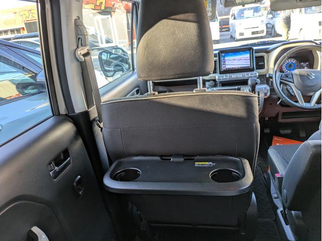 �㕔���Ȃɂ̓p�[�\�i���e�[�u�����t���Ă���̂Ńh�����N��ȈՓI�Ȃ��H���̍ۂɕ֗��ł��I