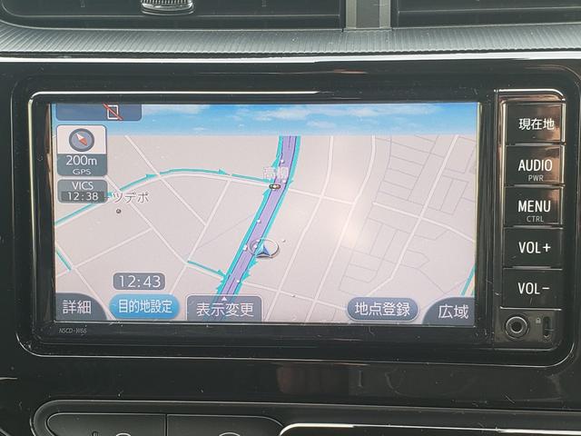 アクア クロスオーバー　ワンオーナー　禁煙車　検Ｒ９／８　ＥＴＣ　バックカメラ　ナビ　ＴＶ　レーンアシスト　衝突被害軽減システム　オートライト　オートハイビーム　ＬＥＤライト　Ｂｌｕｅｔｏｏｔｈ　スマートキー　シートヒーター（3枚目）