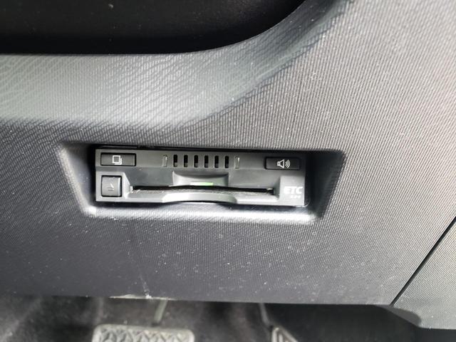 アクア クロスオーバー　ワンオーナー　禁煙車　検Ｒ９／８　ＥＴＣ　バックカメラ　ナビ　ＴＶ　レーンアシスト　衝突被害軽減システム　オートライト　オートハイビーム　ＬＥＤライト　Ｂｌｕｅｔｏｏｔｈ　スマートキー　シートヒーター（8枚目）