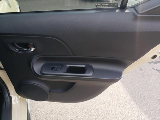 アクア クロスオーバー　ワンオーナー　禁煙車　検Ｒ９／８　ＥＴＣ　バックカメラ　ナビ　ＴＶ　レーンアシスト　衝突被害軽減システム　オートライト　オートハイビーム　ＬＥＤライト　Ｂｌｕｅｔｏｏｔｈ　スマートキー　シートヒーター（39枚目）