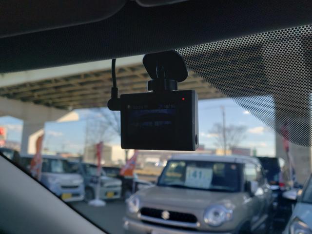 �h���C�u���R�[�_�[������f���Ɖ������L�^���Ă����h���C�u���R�[�_�[�́A���̂̍ۂɊm���ȏ؋��\�͂𔭊����Ă���܂��B