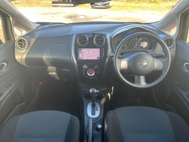 ノート X DIG-S 関東仕入れ スーパーチャージャー Bluetooth フルセグTV バックカメラ スマートキー プッシュスタート ETC オートエアコン 電動格納ミラー タイミングチェーン 純正15インチAW(6枚目)