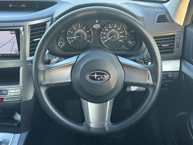 レガシィＢ４ ２．５ｉ　４ＷＤ　Ｂｌｕｅｔｏｏｔｈオーディオ　フルセグＴＶ　社外１７インチアルミホイール　キーレスエントリー　電動格納ミラー　フォグランプ（16枚目）