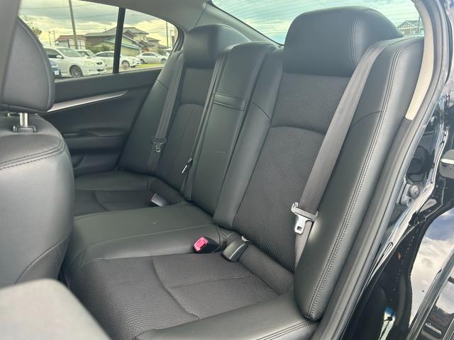 スカイライン 250GT 関東仕入れ 社外マフラー Bluetoothオーディオ フルセグTV バックカメラ ETC スマートキー プッシュスタート 電動シート ハーフレザー フォグランプ 16インチAW タイミングチェーン(24枚目)