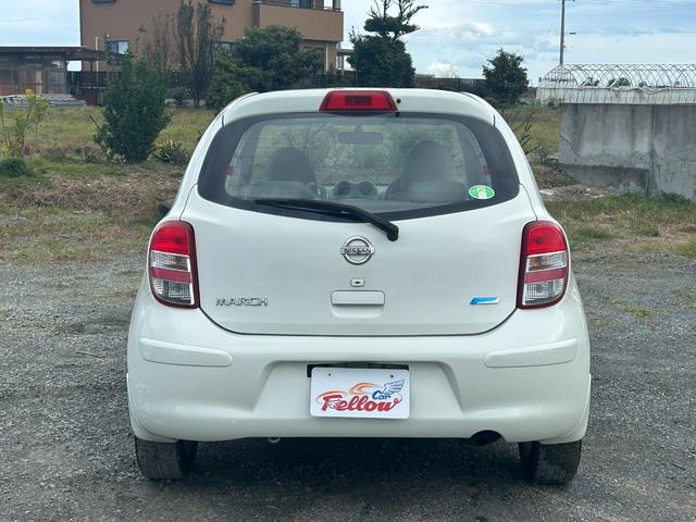 マーチ １２Ｘ　ナビ対応可　スマートキー　プッシュスタート　電動格納ミラー　パワーウィンドウ　ヘッドライトレベライザー　社外１４インチアルミホイール　タイミングチェーン（12枚目）