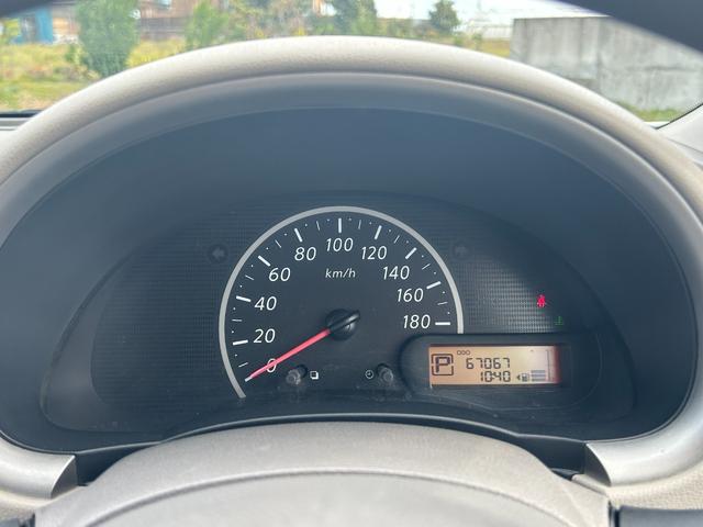 マーチ １２Ｘ　ナビ対応可　スマートキー　プッシュスタート　電動格納ミラー　パワーウィンドウ　ヘッドライトレベライザー　社外１４インチアルミホイール　タイミングチェーン（16枚目）