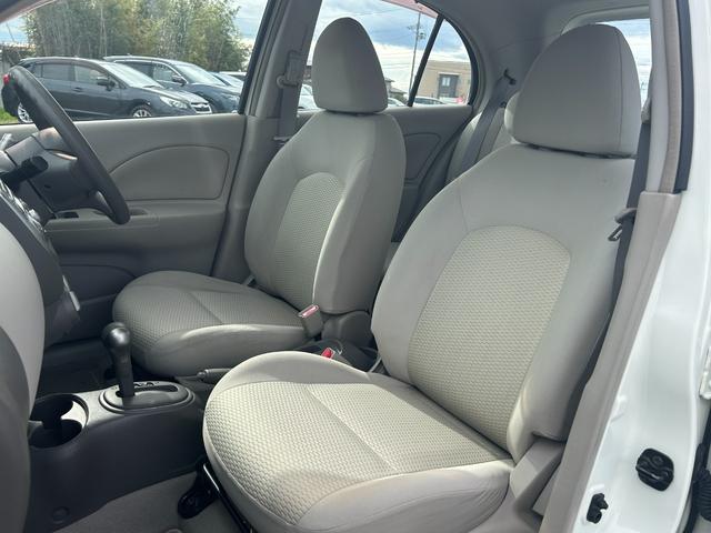 マーチ １２Ｘ　ナビ対応可　スマートキー　プッシュスタート　電動格納ミラー　パワーウィンドウ　ヘッドライトレベライザー　社外１４インチアルミホイール　タイミングチェーン（19枚目）