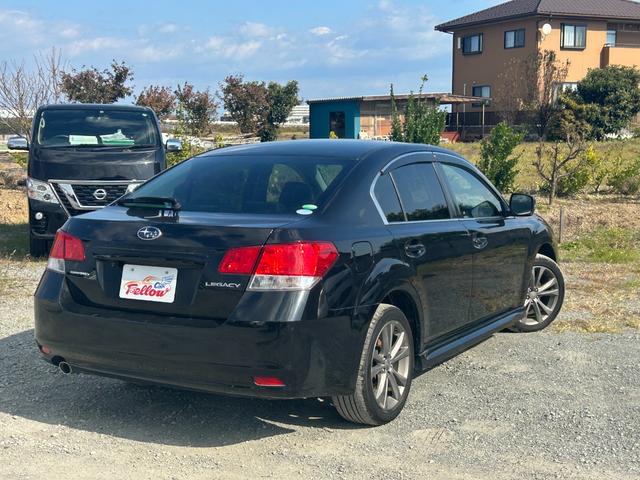 レガシィB4 2.5i BスポーツアイサイトGパッケージ 後期モデル タイミングチェーン Bluetoothオーディオ フルセグTV バックカメラ ETC レーダークルコン ハーフレザーシート パワーシート スマートキー プッシュスタート 純正17インチAW(16枚目)