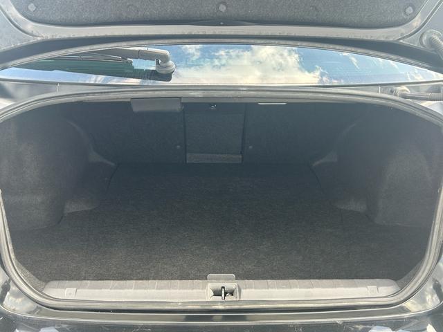 レガシィB4 2.5i BスポーツアイサイトGパッケージ 後期モデル タイミングチェーン Bluetoothオーディオ フルセグTV バックカメラ ETC レーダークルコン ハーフレザーシート パワーシート スマートキー プッシュスタート 純正17インチAW(27枚目)