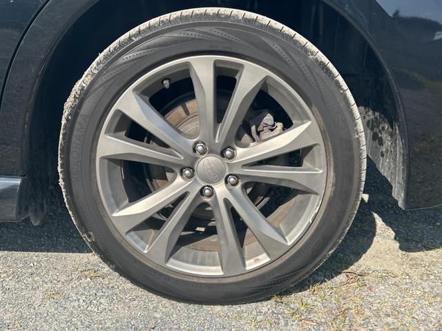 レガシィB4 2.5i BスポーツアイサイトGパッケージ 後期モデル タイミングチェーン Bluetoothオーディオ フルセグTV バックカメラ ETC レーダークルコン ハーフレザーシート パワーシート スマートキー プッシュスタート 純正17インチAW(28枚目)