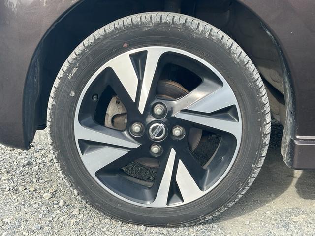 デイズ ハイウェイスター　Ｇターボプロパイロットエディション　４ＷＤ　Ｂｌｕｅｔｏｏｔｈオーディオ　フルセグＴＶ　アラウンドビューモニター　ＥＴＣ　スマートキー　プッシュスタート　オートライト　ＬＥＤヘッドライト　純正１５インチＡＷ　タイミングチェーン（28枚目）