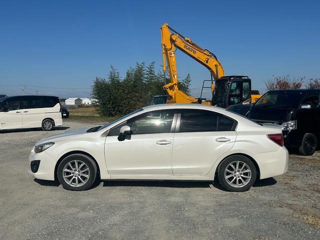 インプレッサG4 2.0iアイサイト 4WD レーダークルーズコントロール Bluetoothオーディオ フルセグTV バックカメラ ETC スマートキー プッシュスタート オートエアコン 純正16インチAW Fフォグ タイミングチェーン(12枚目)