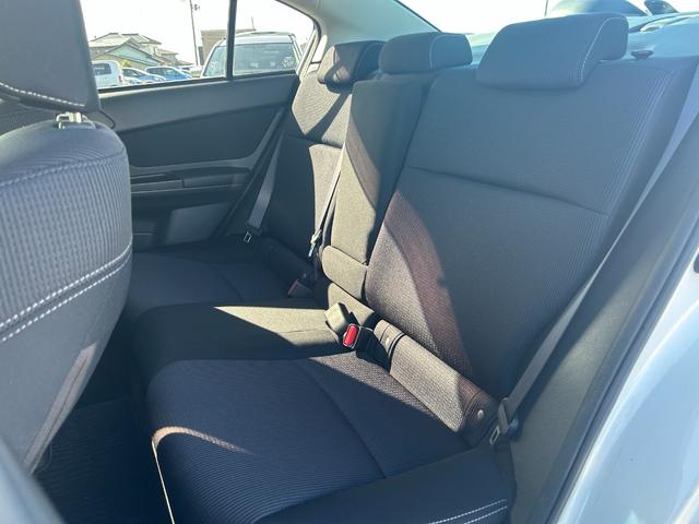 インプレッサG4 2.0iアイサイト 4WD レーダークルーズコントロール Bluetoothオーディオ フルセグTV バックカメラ ETC スマートキー プッシュスタート オートエアコン 純正16インチAW Fフォグ タイミングチェーン(25枚目)