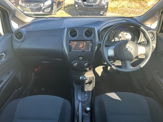 運転席周りはシンプルなデザインのため、運転手を選びません！ぜひご試乗でお試しくださいませ！