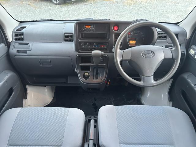 ハイゼットカーゴ ＤＸ　保証１２か月付　パートタイム４ＷＤ　ＥＴＣ　フルフラット　パワーウィンドウ（6枚目）